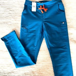 Figs Alps Yola Skinny Scrub Pants (SMALL | TALL)